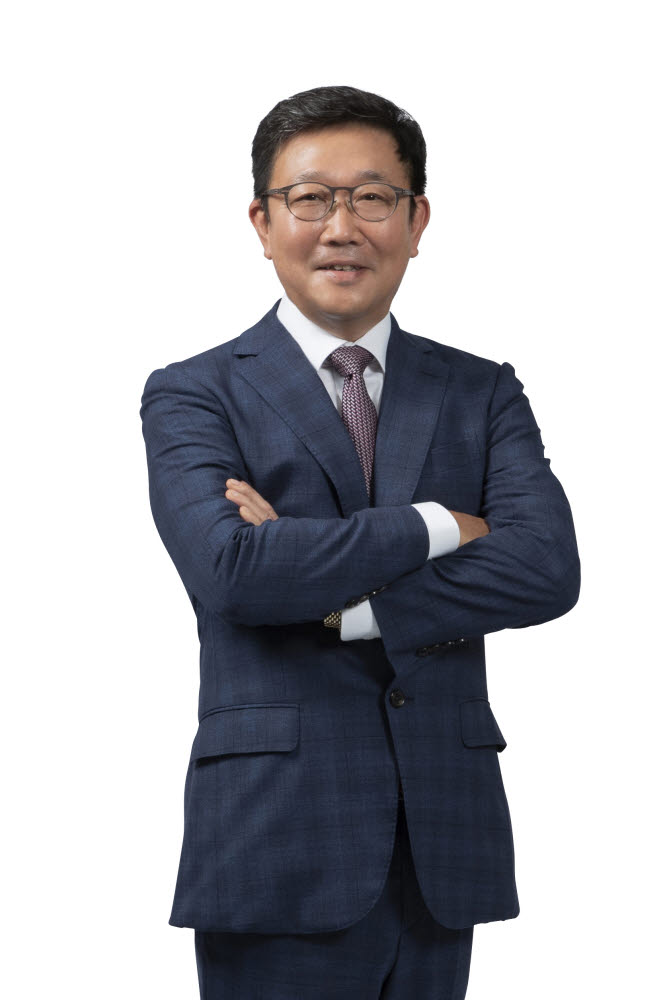 [반도체의 날 '산업포장']이현덕 원익아이피에스 대표